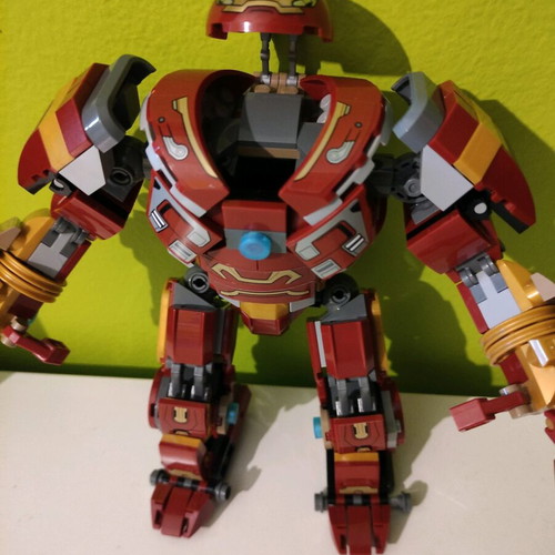 Lego The Hulkbuster like new with box and instructions