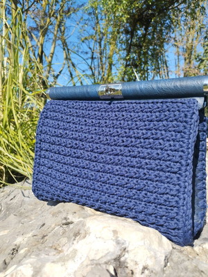 Knitted envelope bag new, blue with leather details