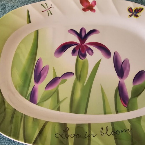 Melamine serving platter like new with floral and butterfly design