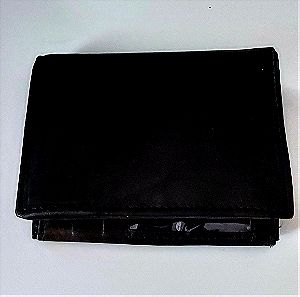 Μαύρο δερμάτινο πορτοφόλι UNISEX