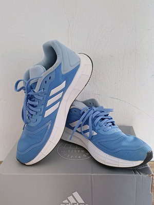 Adidas Duramo 10 women's athletic shoes used, size 40 2/3, blue