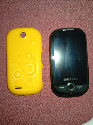 Samsung Corby S3650 употребяван смартфон с тъчскрийн и слот за microSD
