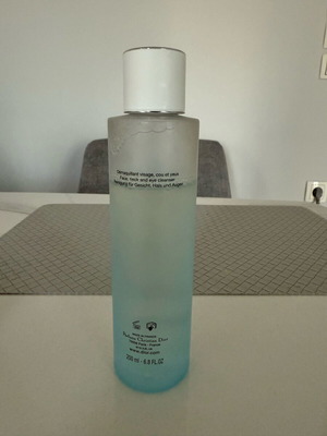 Dior cleansing water used