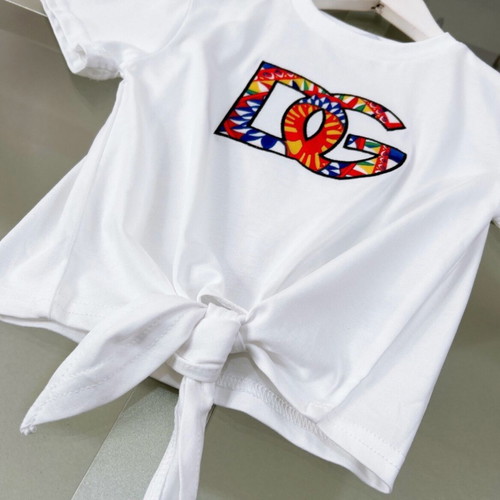 Kids skirt and t-shirt set new