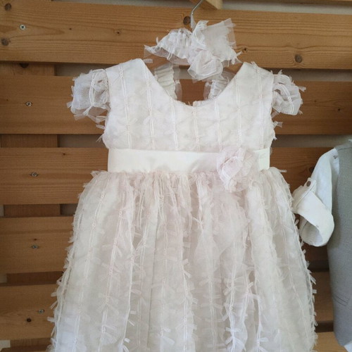 Baptism dress like new, size 1 for baby up to one year