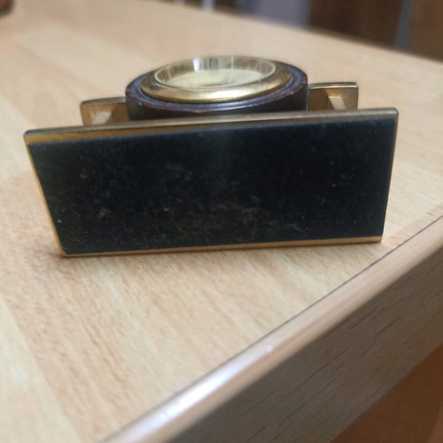 Vintage quartz table clock like new with Roman numerals, wood and gold color