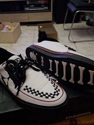 TUK sneakers leather used size 44 black white