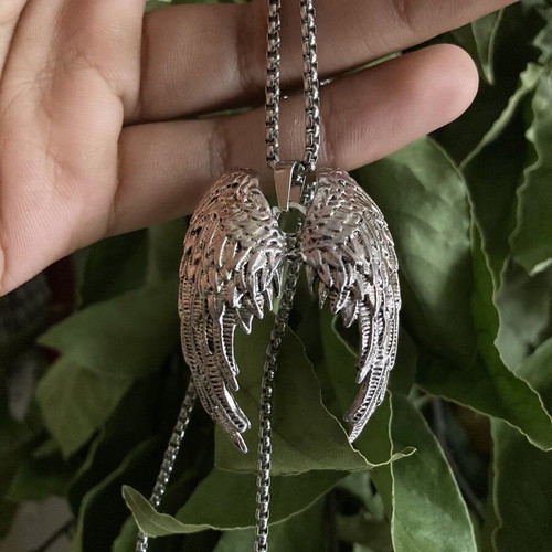 Angel Wings Y2K pendant new, gray
