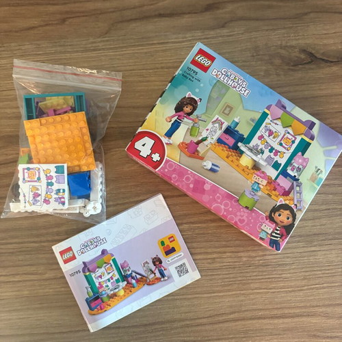 Lego Gabby's Dollhouse Crafting With Baby Box 10795 like new