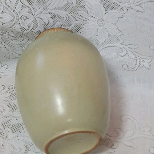 Vintage German ceramic vase like new, ombre brown and reseda shades