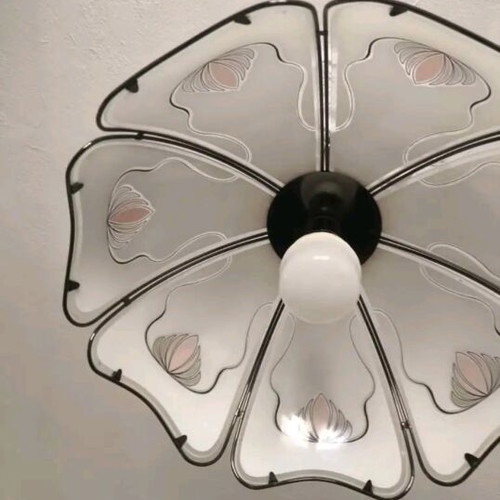 Lighting fixture like new