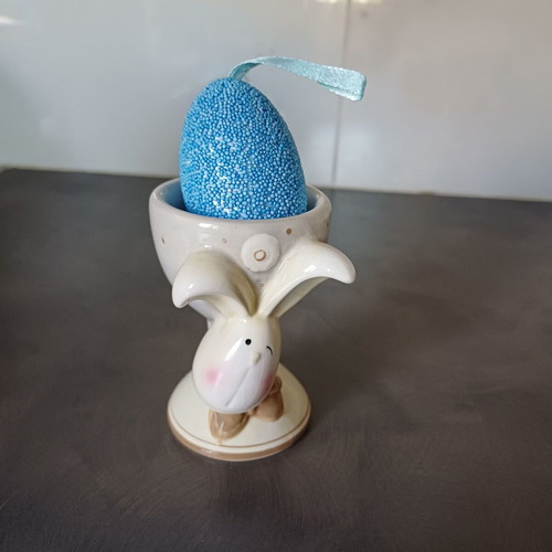 Ceramic bunny egg holder like new, Easter decoration