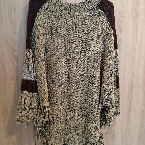 Sleeved spring cape, Italian, chenille yarn, one size