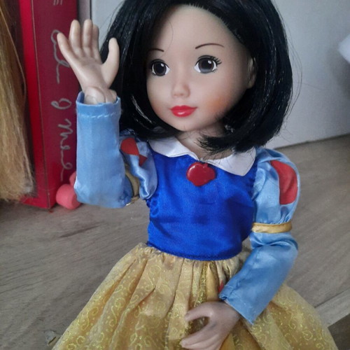 Snow White Jolina Ballerina articulated doll by Zapf Creation