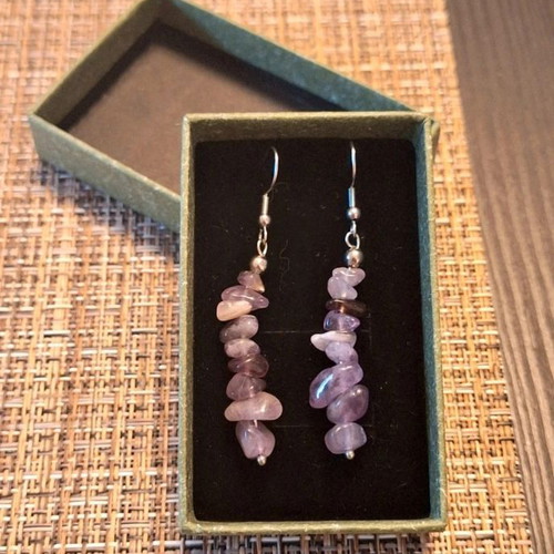 Dangling earrings with stones new, multicolored