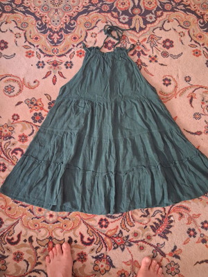Pull&Bear women's dress XS/S like new, green