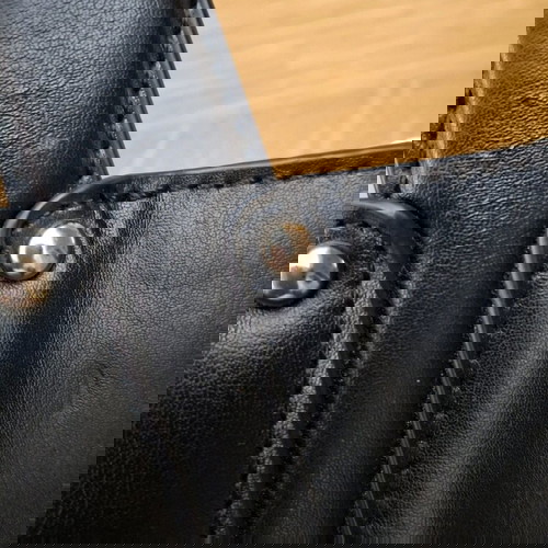 Τσάντα χειρός μαύρη γνήσιο δέρμα καινούργιο