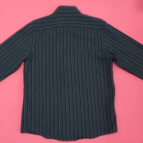 Long-sleeve shirt like new, size XL, black and gray