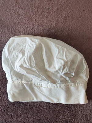 Cooking hat like new, white, 100% cotton size M