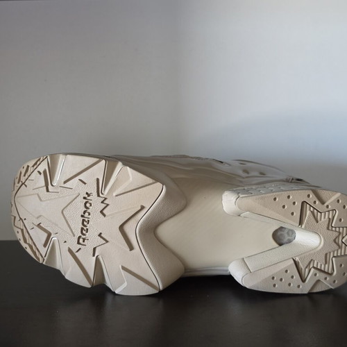 Reebok InstaPump Fury 94 new, sport shoes size 43