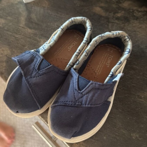 Toms kids' shoes, blue, size 21