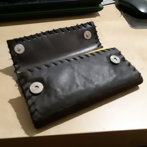Handmade leather tobacco case like new