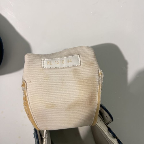 Louis Vuitton trainers used, white and blue, size 44