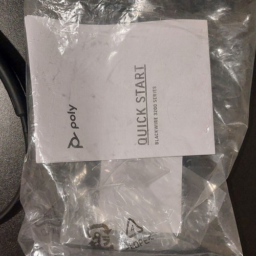 Poly Blackwire 3200series headphones like new with USB cable