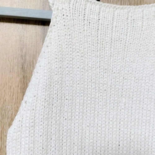 Knitted white top size S, elegant everyday wear