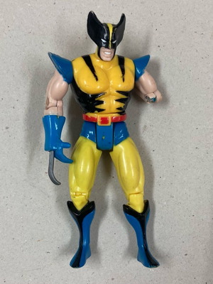 Toy Biz 1992 Marvel X-Men Wolverine with broken arm