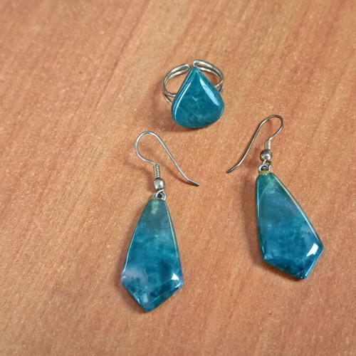 Vintage ring and earrings set used, possibly apatite stones