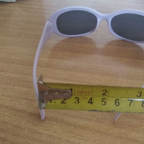 Elsa & Anna children's sunglasses used with case