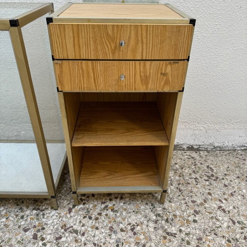 Display cabinet and dresser used with 2 shelves and 2 drawers