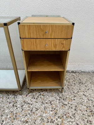 Display cabinet and dresser used with 2 shelves and 2 drawers