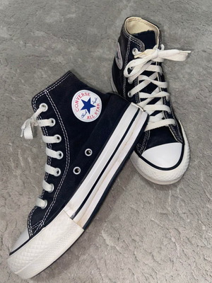 Παπούτσια Converse παιδικά νούμερο 34 σαν καινούργια, μαύρα αθλητικά