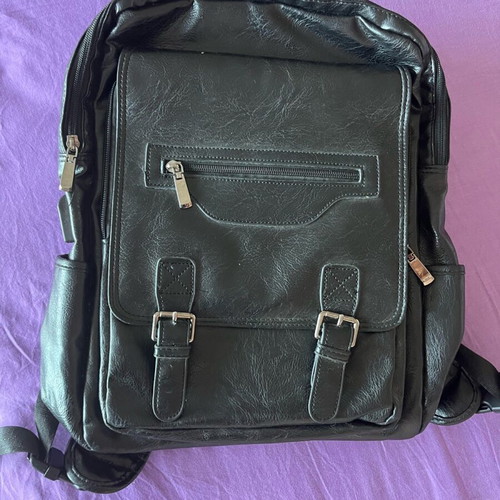 Backpack made of faux leather like new, black
