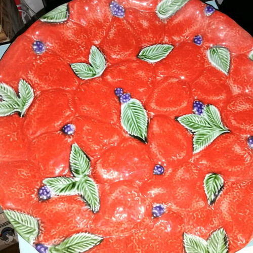 Shallow embossed platter new 35x35