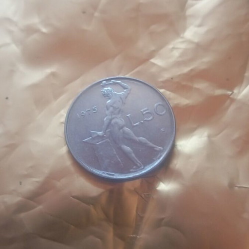 Italy 50 Lire 1975 R coin like new