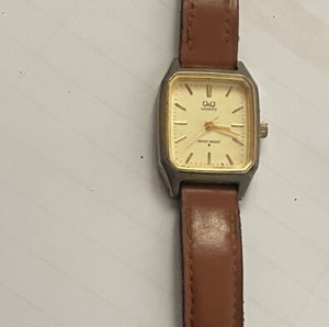 Ορολόι Q&Q Quartz!