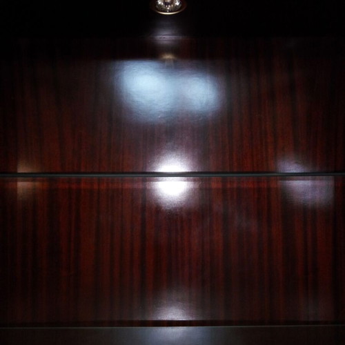 Showcase scrinio used