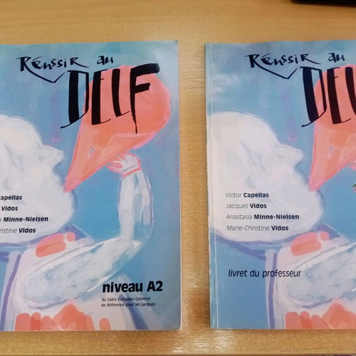 Reussir au DELF A2 new, set of 2 books