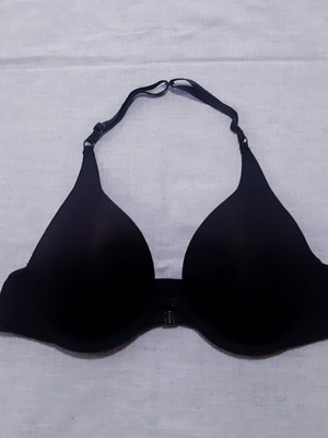 Bra H&M black 85B push-up front closure new