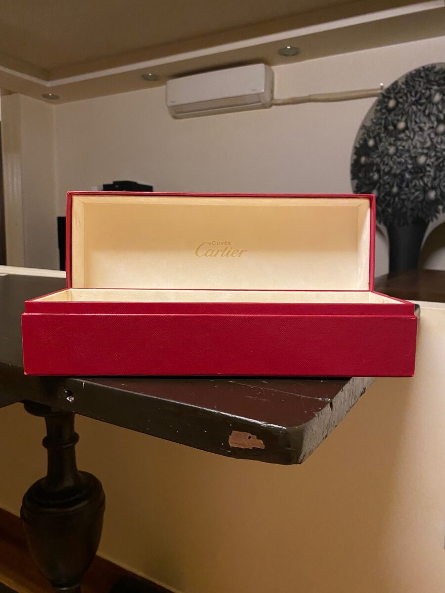 Cartier Champagne Brut sealed, like… - € 200,00 - Vendora.cy