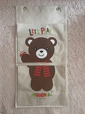 Hanging storage pocket for children's room with Argoodaki design like new