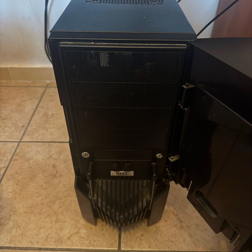 Gaming PC used with 16GB RAM, GTX 1050 Ti, 6-Core AMD FX-6300