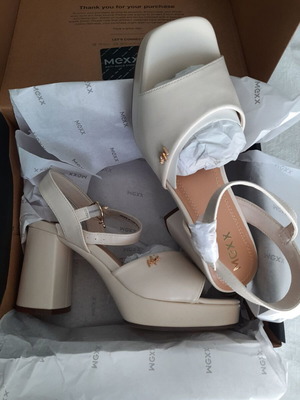 Mexx Shoes Beige Sandals New, Size 40