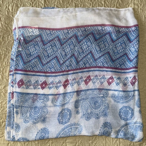 Lightweight scarf with paisley pattern by Achilleas Accessories like new