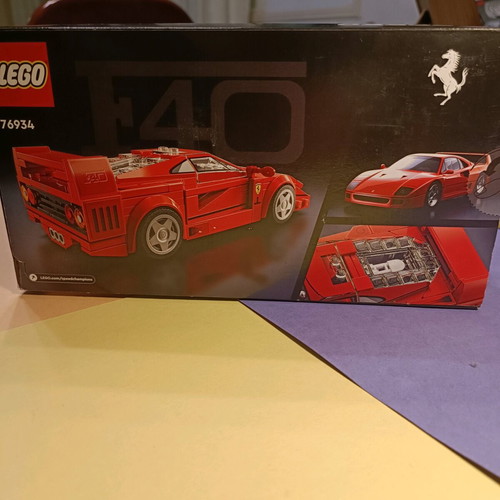 Lego Ferrari F40 set 76934 new, retired, sealed