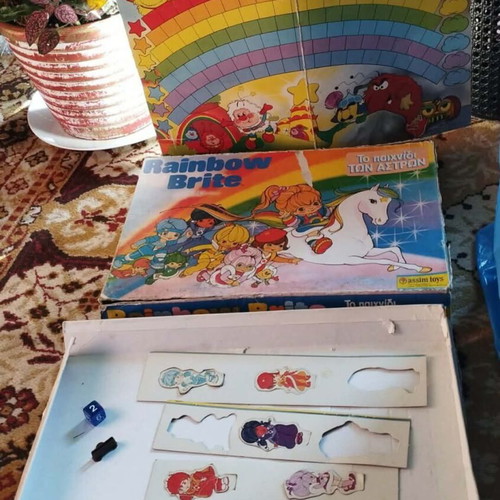 Rainbow Brite 1983 board game used with missing pieces
