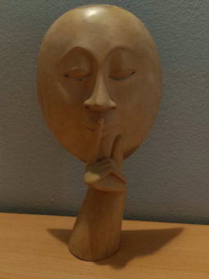 Ξυλογλυπτική μάσκα Speak No Evil καινούργια, μπαλινέζικο χειροποίητο γλυπτό τοίχου